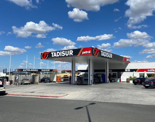 Tadisur - estación repostaje de gasolina en La Carlota